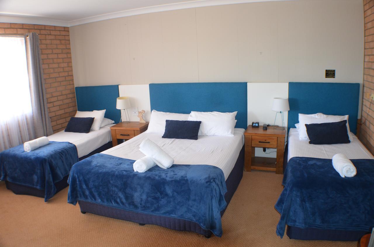 Deer Park Motor Inn Armidale Room photo